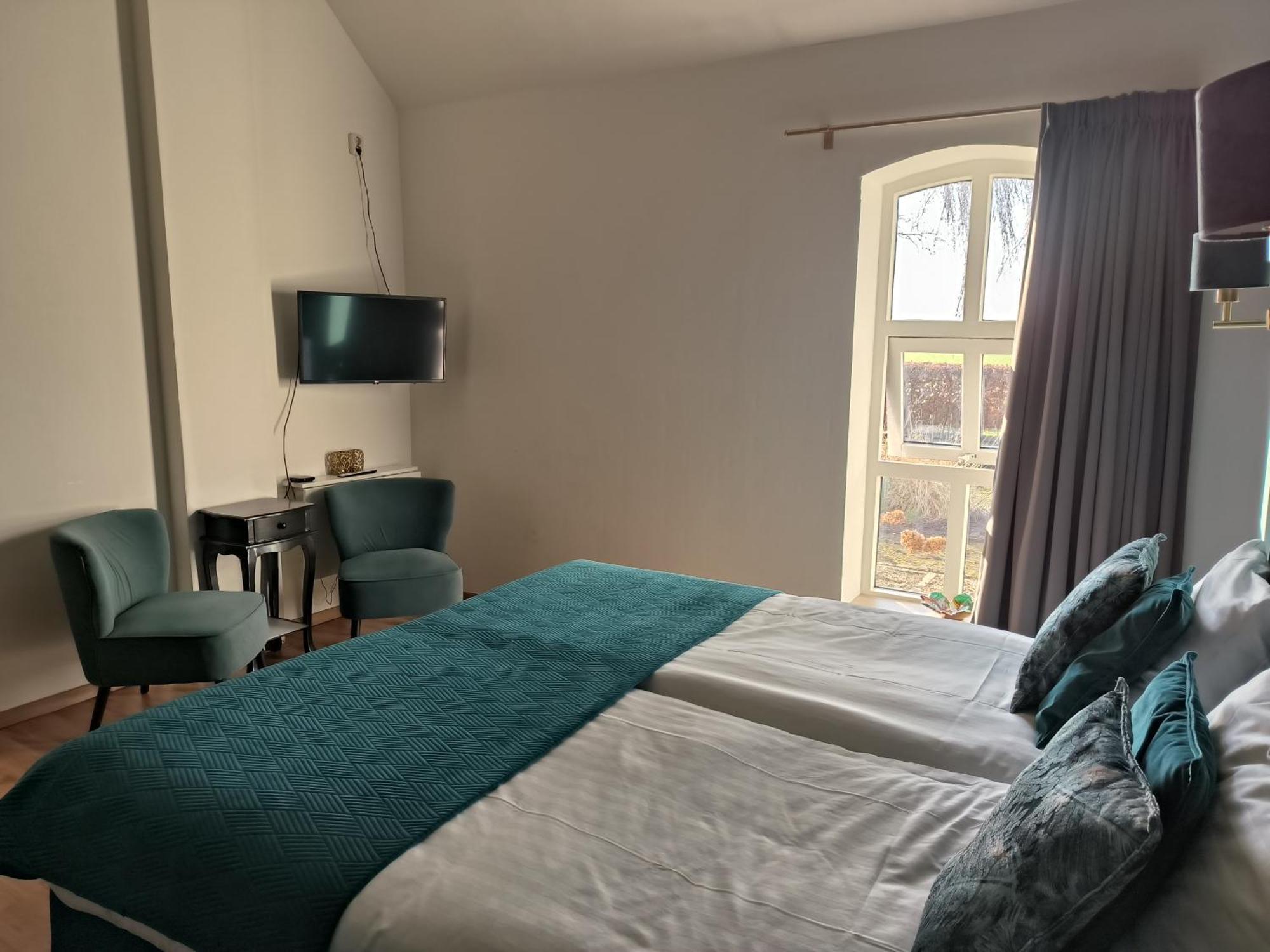 Mariafarm Bed & Breakfast Zevenbergen Ngoại thất bức ảnh